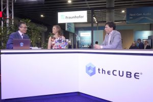 Dell Technologies’ Dennis Hoffman talks with theCUBE about network disaggregation at MWC25.