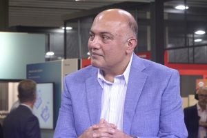 Jan Hofmeyr VP, EC2 and networking at AWS, and Amir Rao, director, product management, telco 5G, EC2 edge at AWS talk to theCUBE about telecom cloud computing at MWC25.
